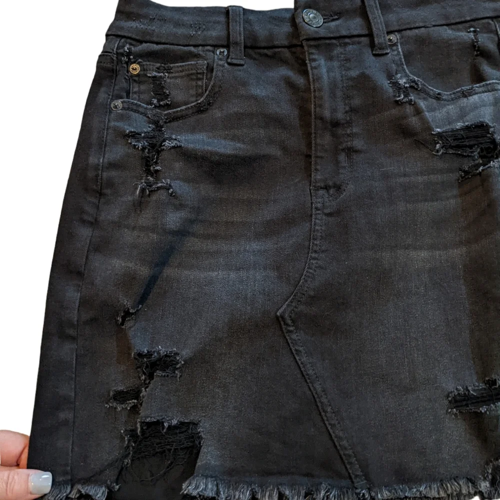 American Eagle Jean Skirt - Picture 4 of 11